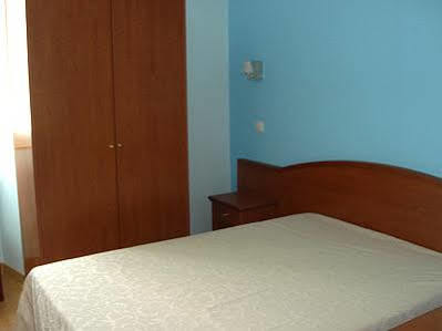 Chambres D'Hotes La Chaumiere Arcy-sur-Cure Luaran gambar