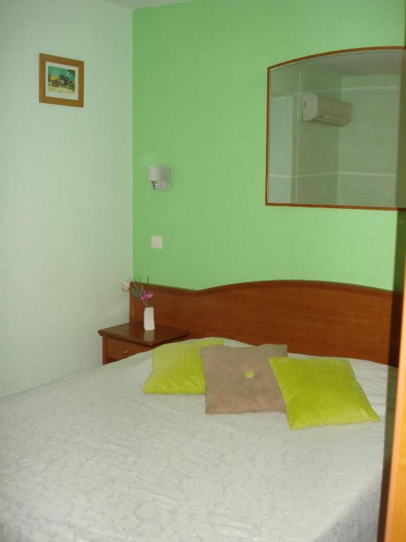 Chambres D'Hotes La Chaumiere Arcy-sur-Cure Bilik gambar